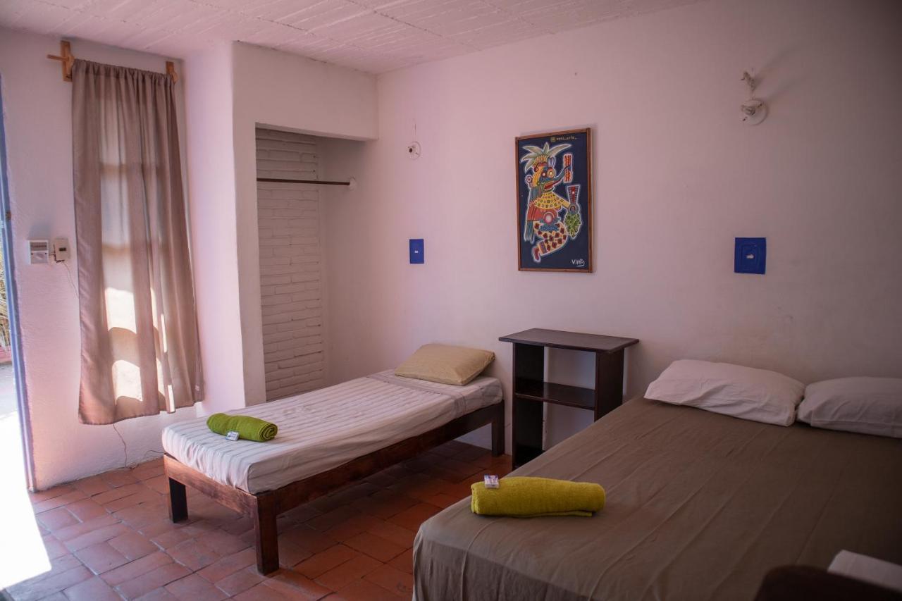 Hostal Shalom Puerto Escondido  Exterior photo
